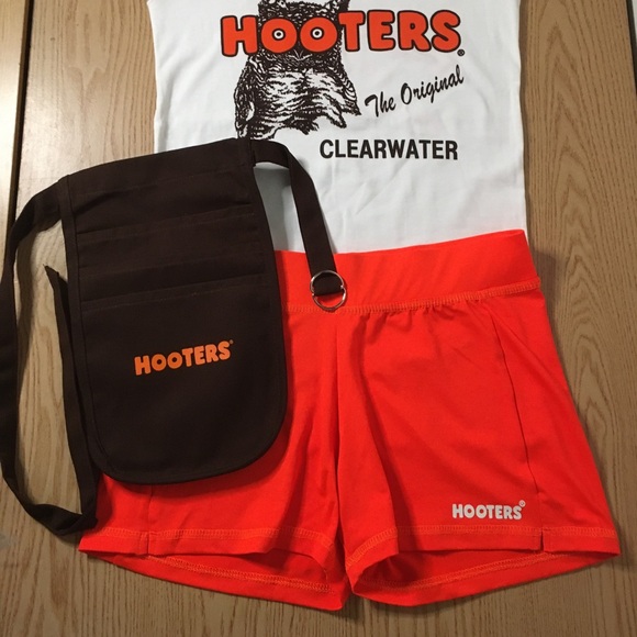 New Hooters Girl Uniform Bundle Tank Shorts Pouch Sizes Xxxs Xxs Xs Sm Med Large - Picture 3 of 16